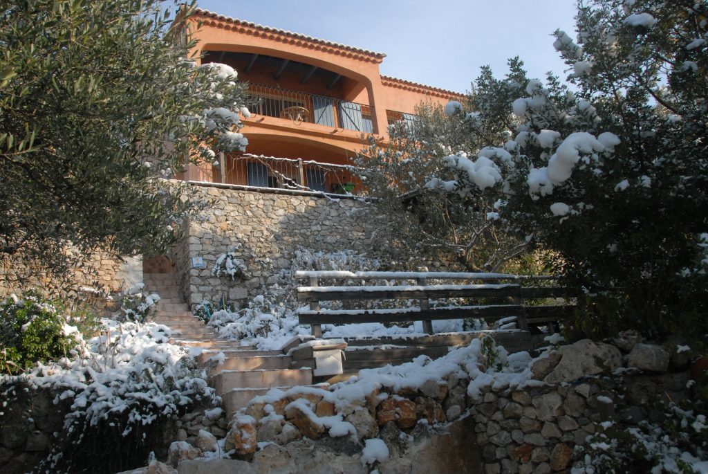 L’attribut alt de cette image est vide, son nom de fichier est 2012-Neige-REVEST-fevrier_34-1024x685.jpg.