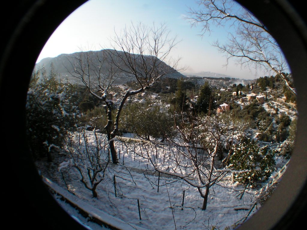 L’attribut alt de cette image est vide, son nom de fichier est 2012-Neige-REVEST-fevrier_82-1024x768.jpg.